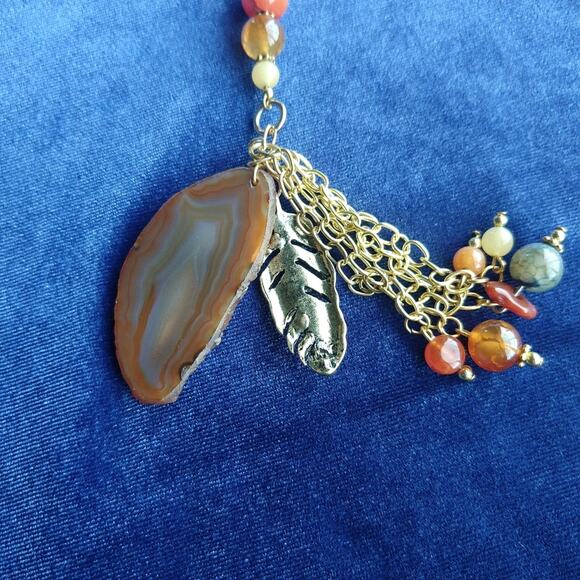 Natural Orange Agate Slice and Gold Feather Necklace strength courage protection - Picture 5 of 10